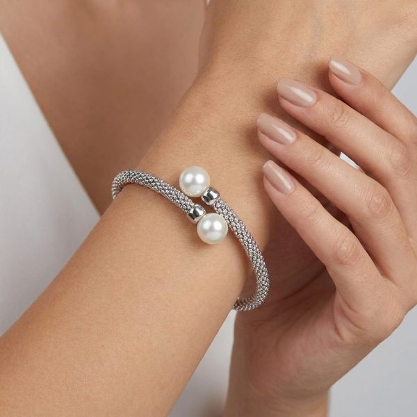 Twisted Classy pearl srebrna narukvica
