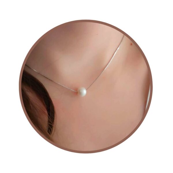 Classy pearl srebrna ogrlica