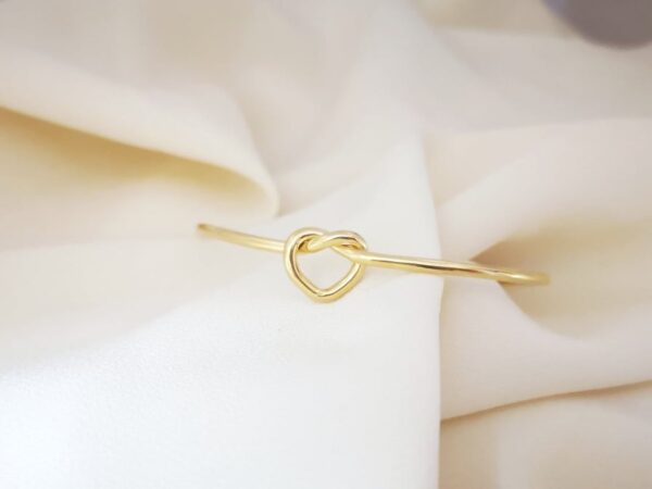 Srebrna narukvica True love's knot