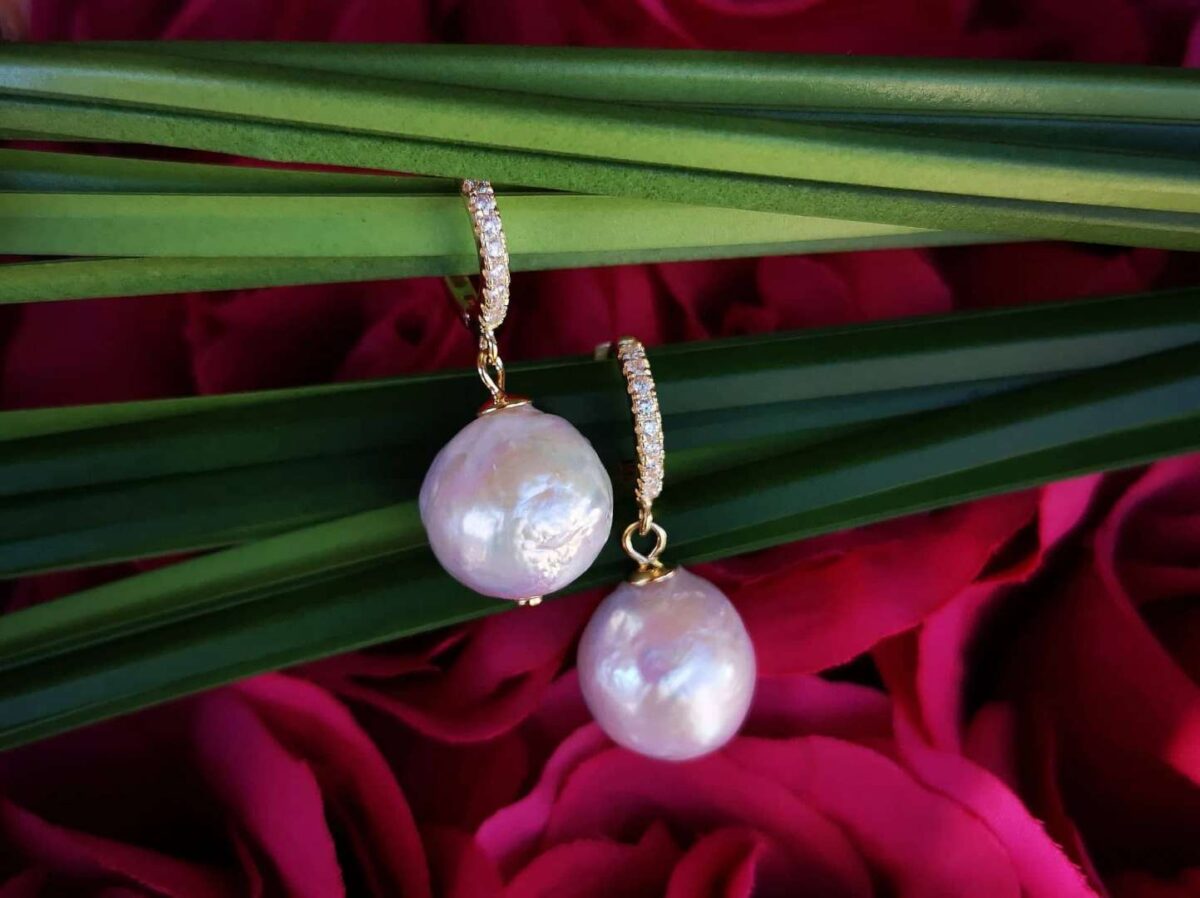 Baroque Pearl srebrne naušnice