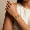 Twisted Classy pearl M srebrna narukvica